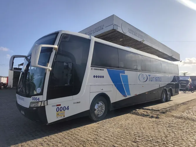 Ônibus rodoviário Scania 124  420 CV