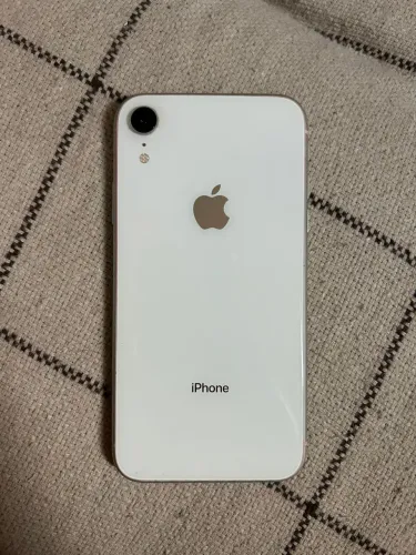 iPhone XR