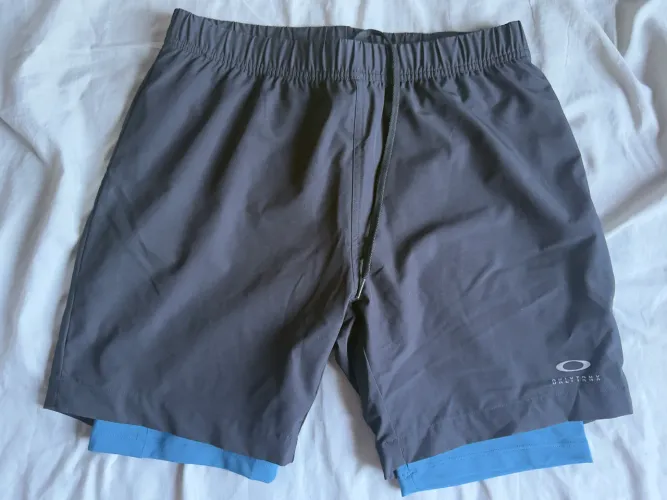 Bermuda Oakley Mod Light Speed 2 In 1 Shorts 7?, Tam: P.