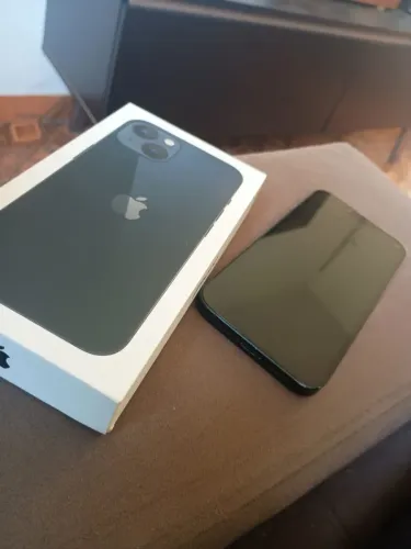 iPhone 13