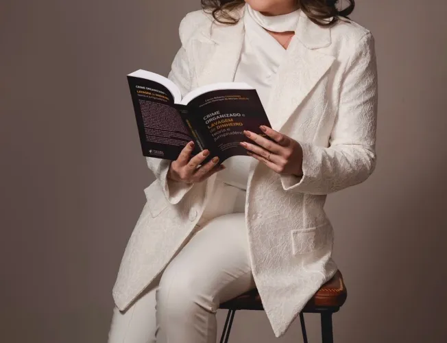 Blazer em renda branco