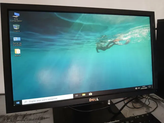 Monitor DELL 22POL Tela Led Função Vertical e Horizontal