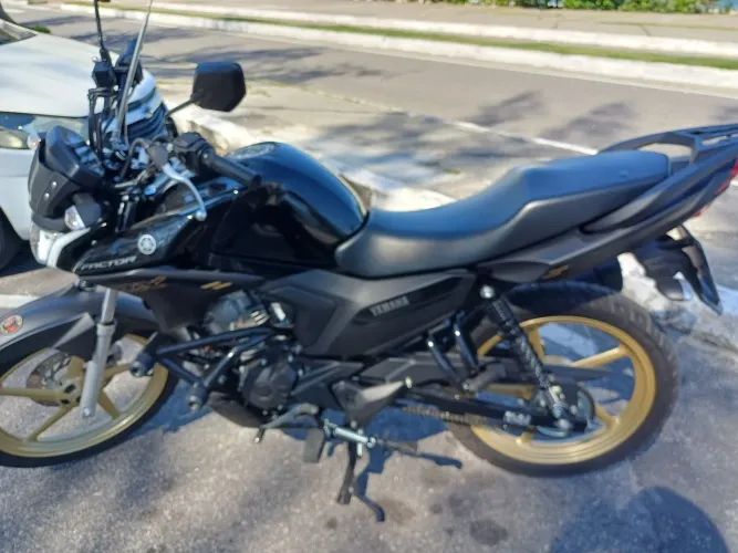 Moto de garagem nunca caiu muito nova documento ok