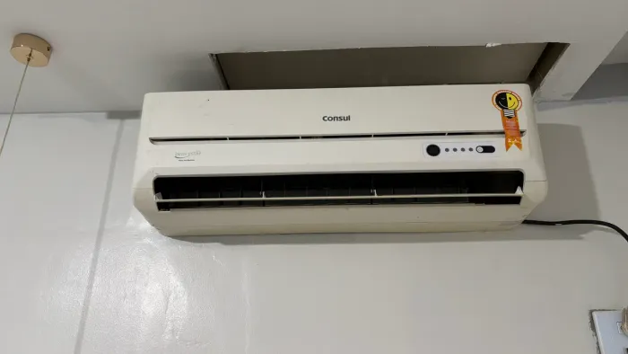 Vendo central de ar cônsul 9.000btus 