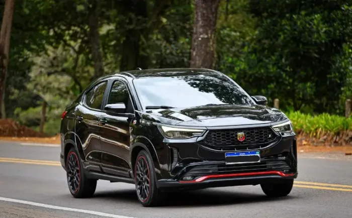 Fiat Fastback Abarth Turbo Flex 1.3 Aut. 2025
