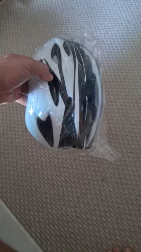 Capacete ciclista.