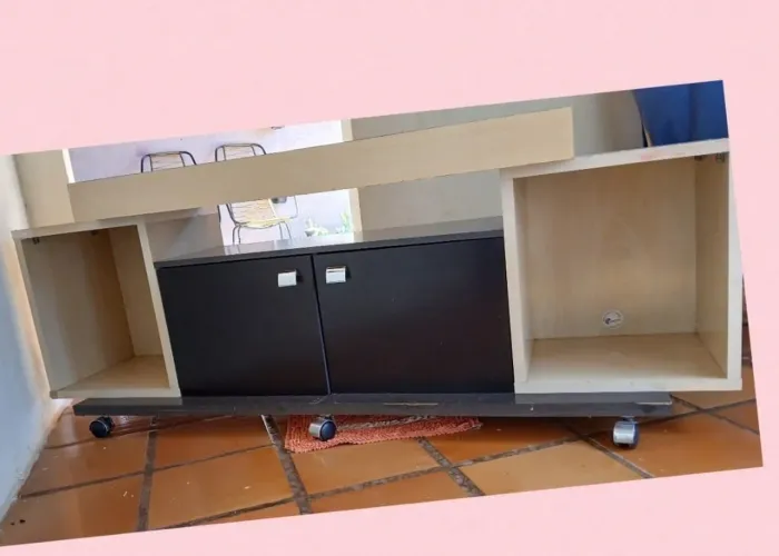 DOAÇÃO- Rack de sala