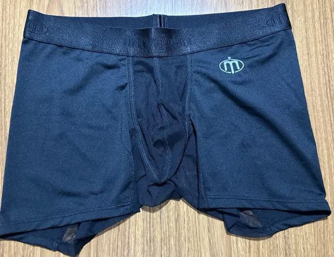 Cueca box masculina Intyman de lycra preta e frente transparente tamanho g