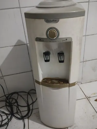 Bebedouro por 100 Reais 