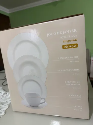 Jogo de jantar novo
