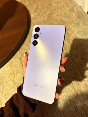 VENDO SANSUNG GALAXY A05s R$800,00 aceito propostas