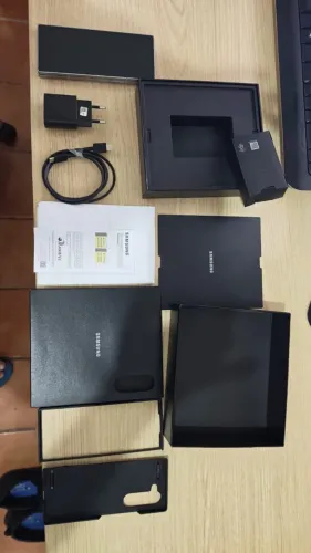 Z FOLD 6 - 512GB - 4.300 NOVINHO
