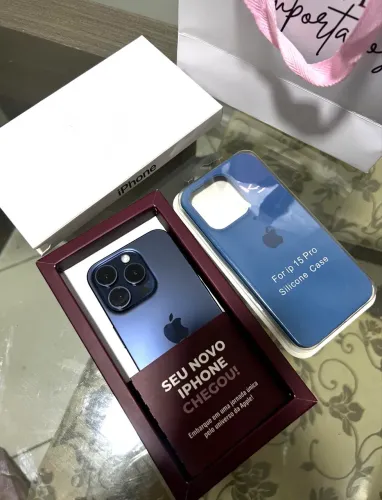 iPhone 15 pro 256GB
