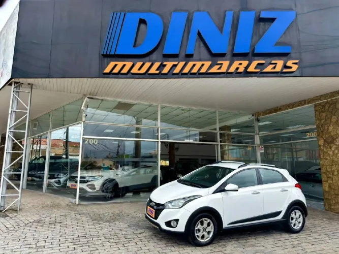 Hyundai HB20X Premium 1.6 Flex 16V Aut. 2015