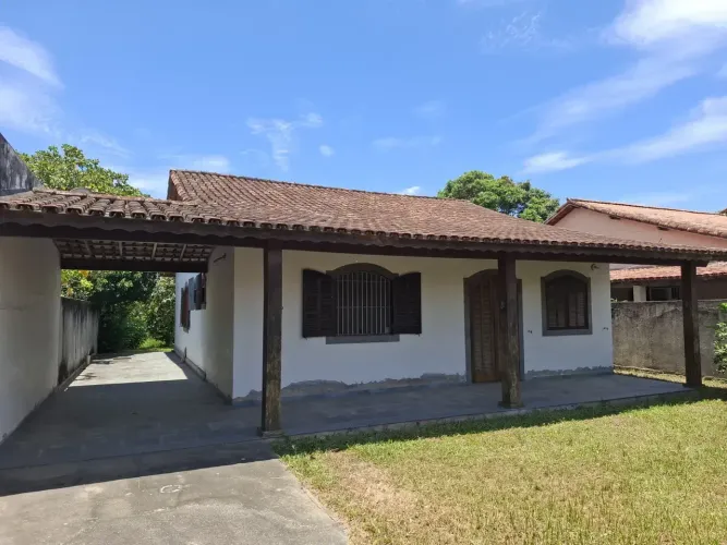 Casa independente 3qtos amplo quintal - Novo Horizonte - Araruama