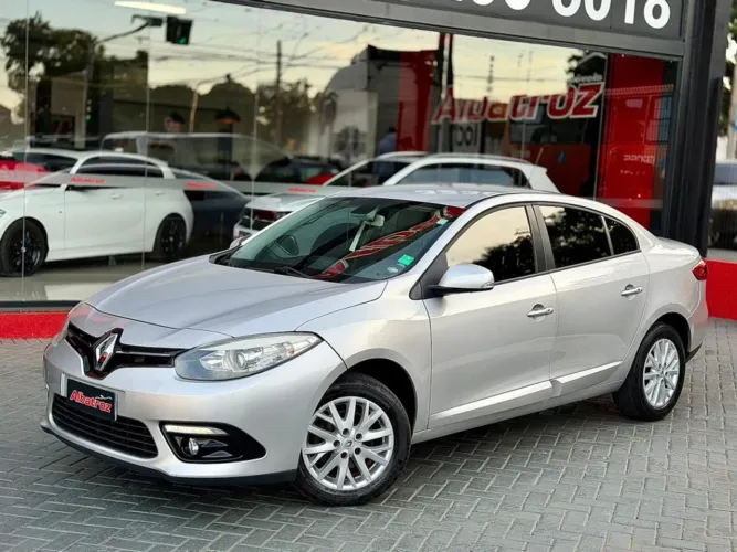 Renault Fluence Sed. Dynamique 2.0 16V Flex Aut. 2016