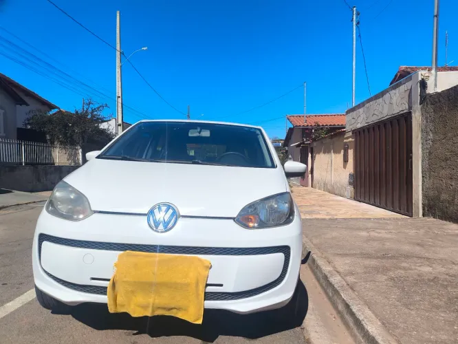 Volkswagen Up! Move 1.0 Total Flex 12V 5P 2015