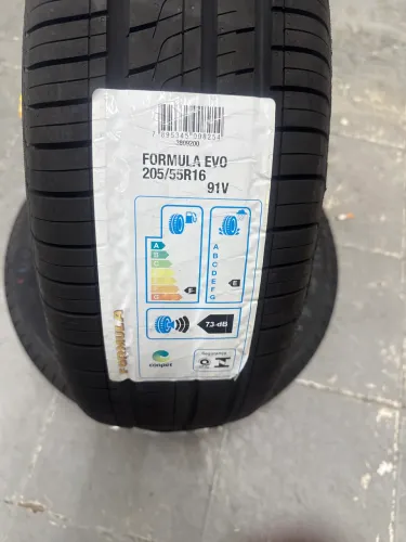 Kit 2 Pneus Pirelli Aro 16 Formula Evo 205/55 R16 91v V