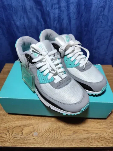 Nike Air Max 90 Recraft "Hyper Turquoise" - Tam 41 - Novo/DSG