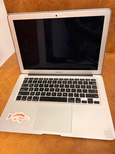 MacBook Air | Intel i5 | 8GB RAM | Ótimo Estado