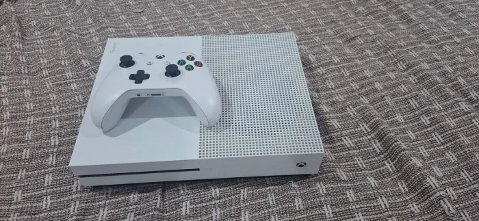 Xbox one s 1 tb