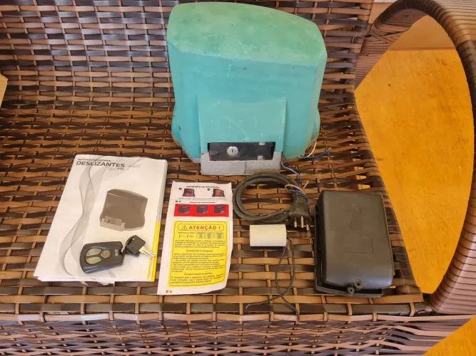 MOTOR GAREN PARA PORTÃO DESLIZANTE - 1/3  HP - 220V - 