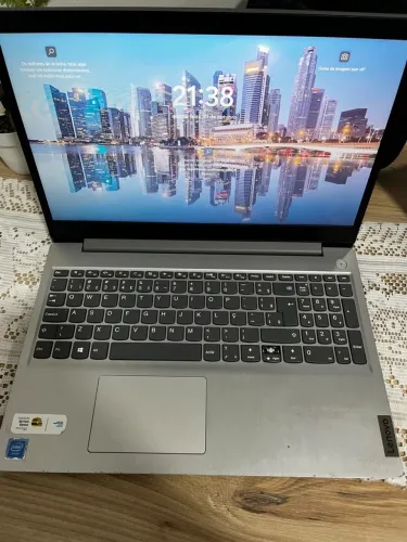 Kit notebook Lenovo + iPhone