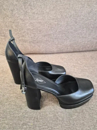 Sandália arezzo perfeita, couro, Tamanho 37