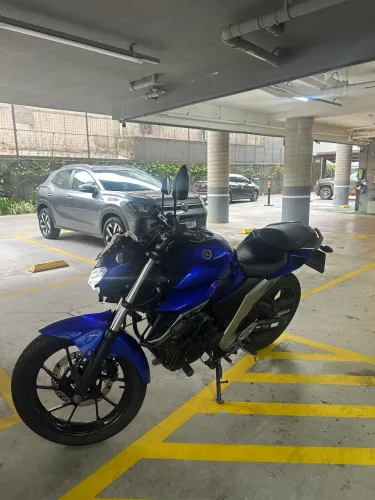 Fz25 2019 azul