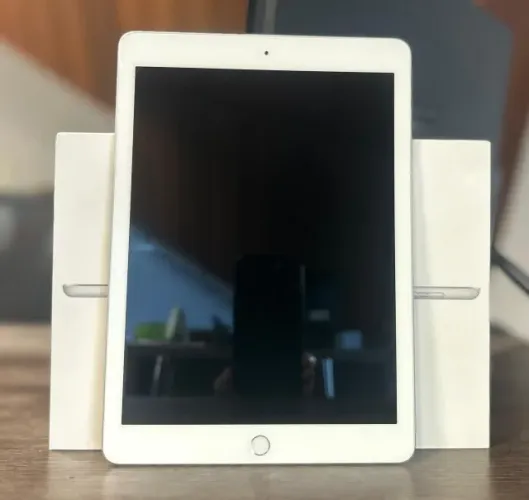 iPad 6ª Geração 128GB - Excelente Estado!