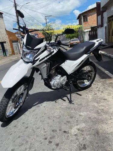 Bros zera de tudo