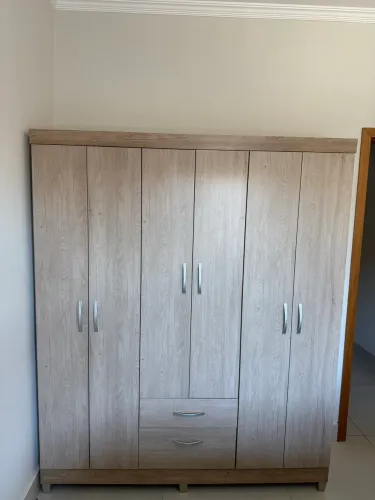 Guarda Roupa
