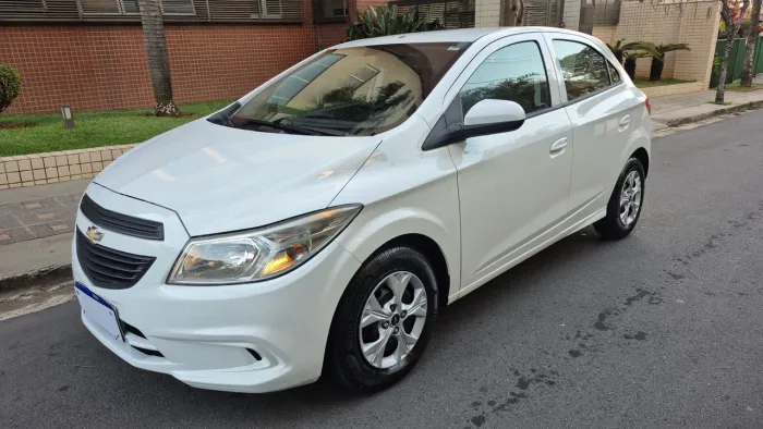 Chevrolet Onix JOY Hatch 1.0 8V Flex Mec. 4P 2018