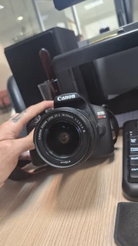 Camera Canon t7+ menos 5k clicks