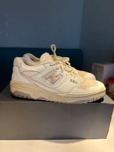 Tênis New Balance 550 - 42