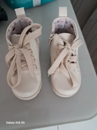 Bota infantil