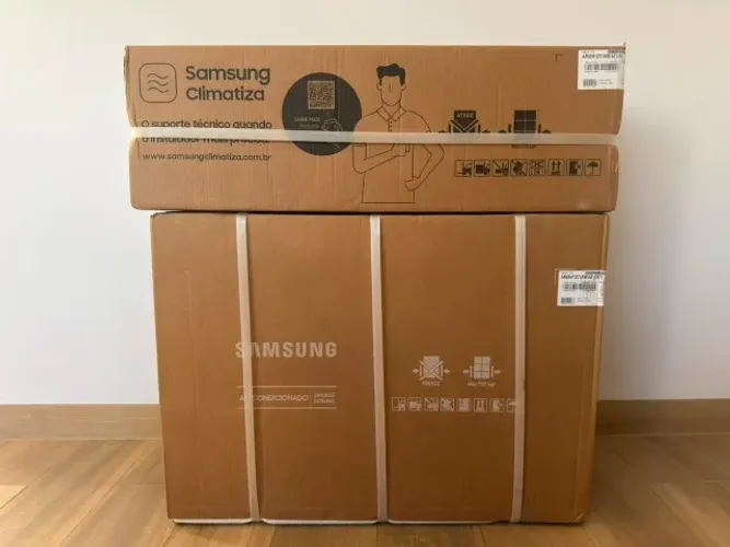 Ar Condicionado Samsung Windfree Inverter AI Pro 12000 BTUs Quente e Frio 220V - Lacrado