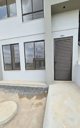 ALUGA-SE CASA NO CITTÁ VILLE
