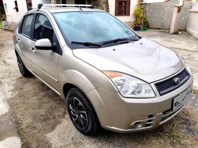 Ford Fiesta Sed. 1.6 8V Flex 4P 2008