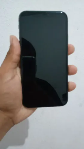iPhone 11 em ótimo estado