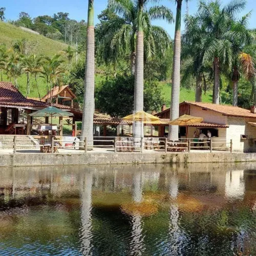 Chácara 28.000m² com Restaurante Ativo em Ipiabas  Barra do Piraí