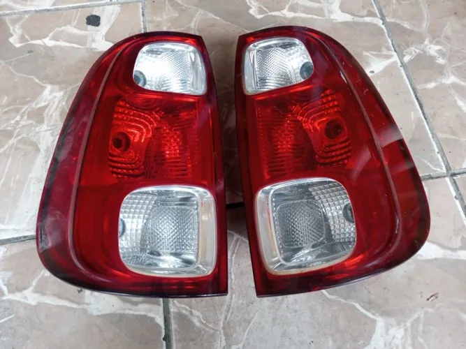 Lanterna traseira Fiat Uno Vivace (preço unitário)