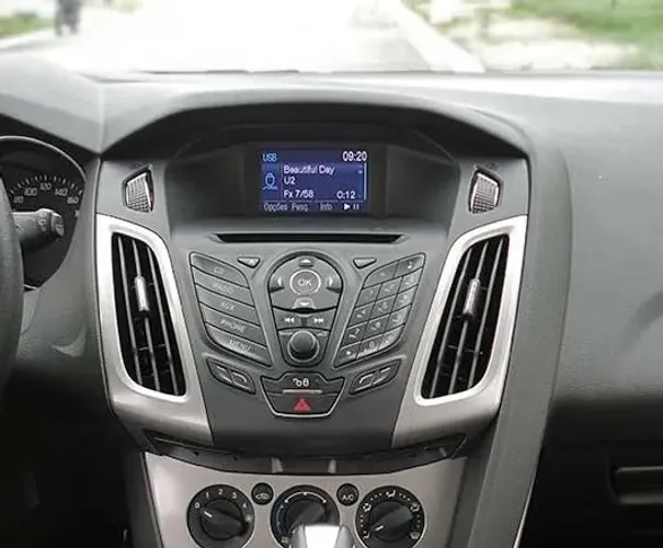 Moldura Rádio Sync Ford Focus Fiesta Ecosport Ka