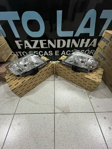 Farol Hilux 2012 A 2016 MARCA TYC qualidade original (VALOR DE CADA)
