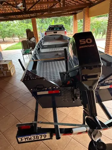 Barco Dura Boats motor 50Hp Mercury