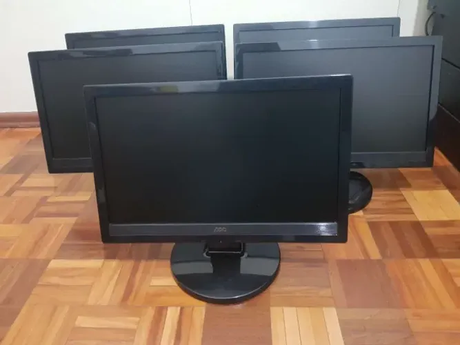 Monitor 16 polegadas wide 200 cada