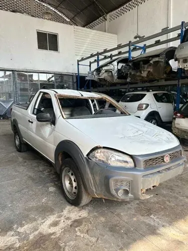 Pecas sucata fiat Strada 1.4 fire 2014 