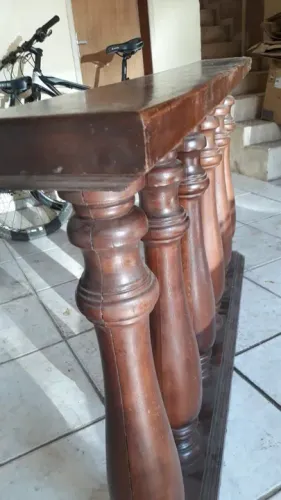Guarda Corpo Mogno Maciço com Balaústre para ideal para Igrejas