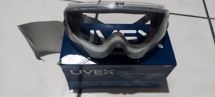 Óculos de proteção uvex importado