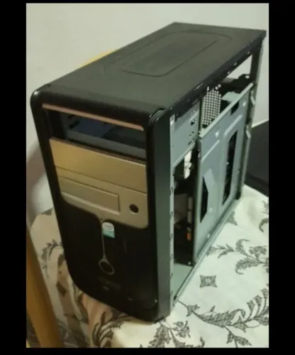 Gabinete de PC - Usado em ótimo estado (Pra sair hoje)